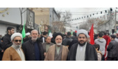 شرکت حجت الاسلام غلامی، مسئول دفتر نمایندگی ولی فقیه در مرکز تحقیقات و آموزش کشاورزی و منابع طبیعی استان تهران و همکاران مرکز در راهپیمایی یوم الله ۲۲ بهمن